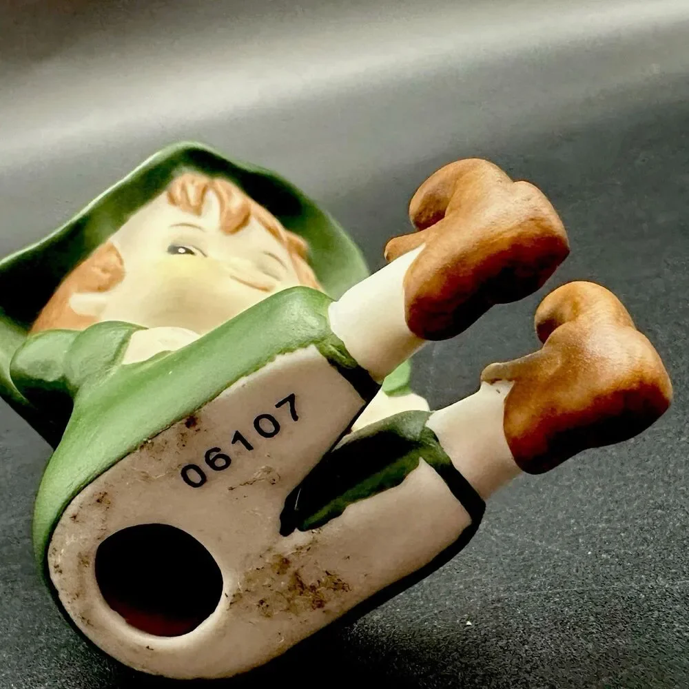 VTG Lefton Pixie Elf Leprechaun Pair Bisque Irish Fairy Tale Figurines 06107